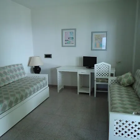 Hotel Conchas 2*